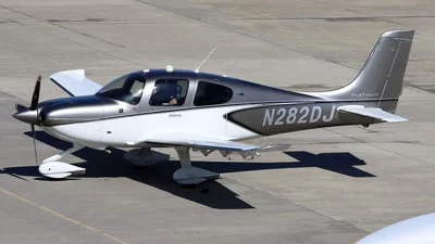 Cirrus SR22 G6