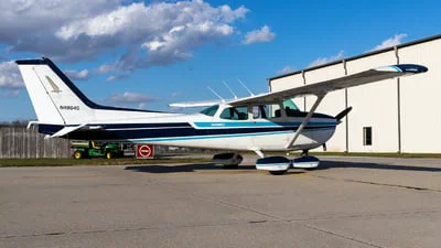 Cessna 172 (Skyhawk)