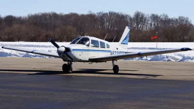 Piper PA-28-181 (Archer II)