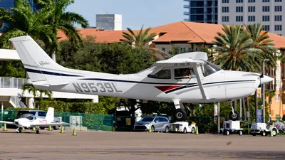 Cessna 182S (Skylane)