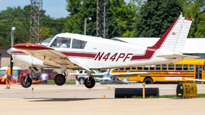 Piper PA-28-140 (Cherokee)