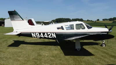 Piper PA-28R-200 (Arrow)